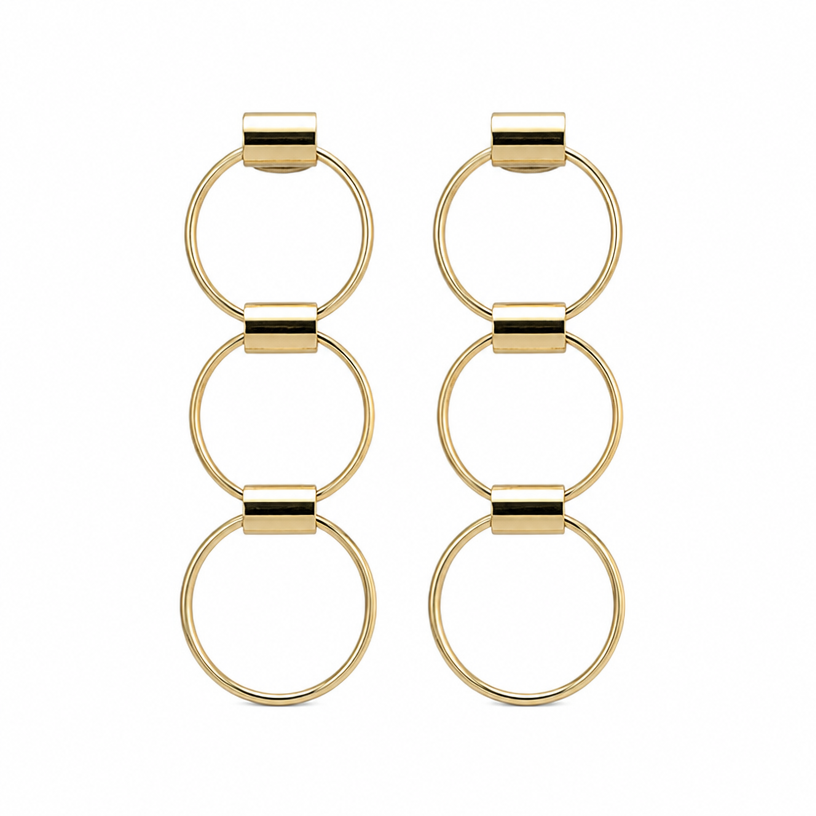 A women's earrings, minimalist, simple and delicate, clean lines. tire da etiqueta e coloque em um fundo branco
using the attached image as a visual reference, create A women's earrings, minimalist, simple and delicate, clean lines. tire da etiqueta e coloque em um fundo branco. photorealistic, just the design no text