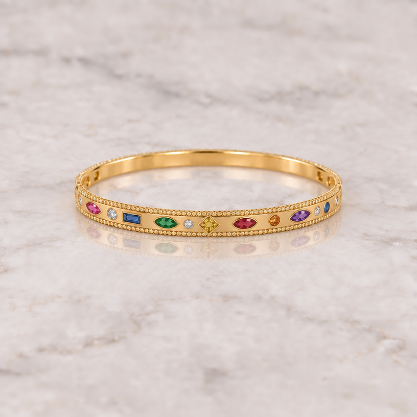 make the diamonds of the gold band colorful and reduce the overall size of the bracelet
make the diamonds of the gold band colorful and reduce the overall size of the bracelet