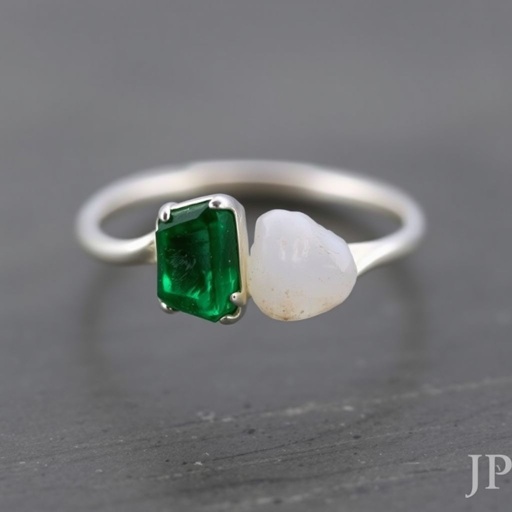 Design silver adjustable ring, use minimum silver, use 2 raw natural gemstones 