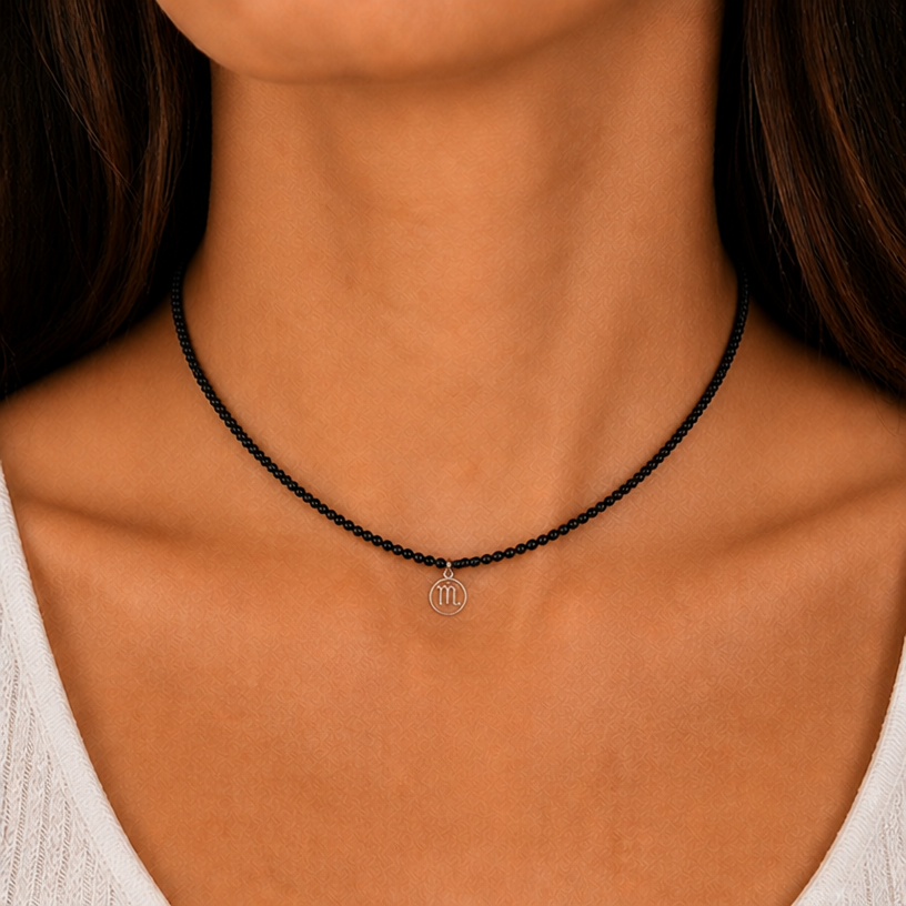 this necklace is 45 cm long. now make it shorter by 5 cm so the charm is Little bit higher