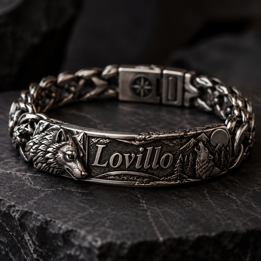 A classic men's bracelet made of silver suitable for gift. quiero una pulsera de plata con el nombre con letra bonita de Lovillo en la pulsera y representando al lobo para mí novio y q sea preciosa y original y se lo ponga para siempre, q le guste muchísimo a los hombres
photorealistic jewelry design, A classic men's bracelet made of silver suitable for gift. quiero una pulsera de plata con el nombre con letra bonita de Lovillo en la pulsera y representando al lobo para mí novio y q sea preciosa y original y se lo ponga para siempre, q le guste muchísimo a los hombres, classic style, just the design no text
