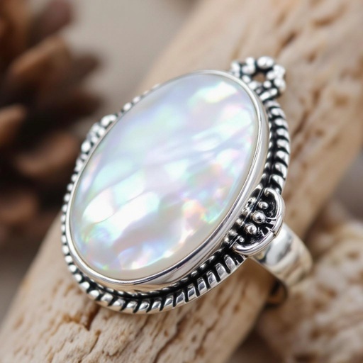 Modern jewelry desigm