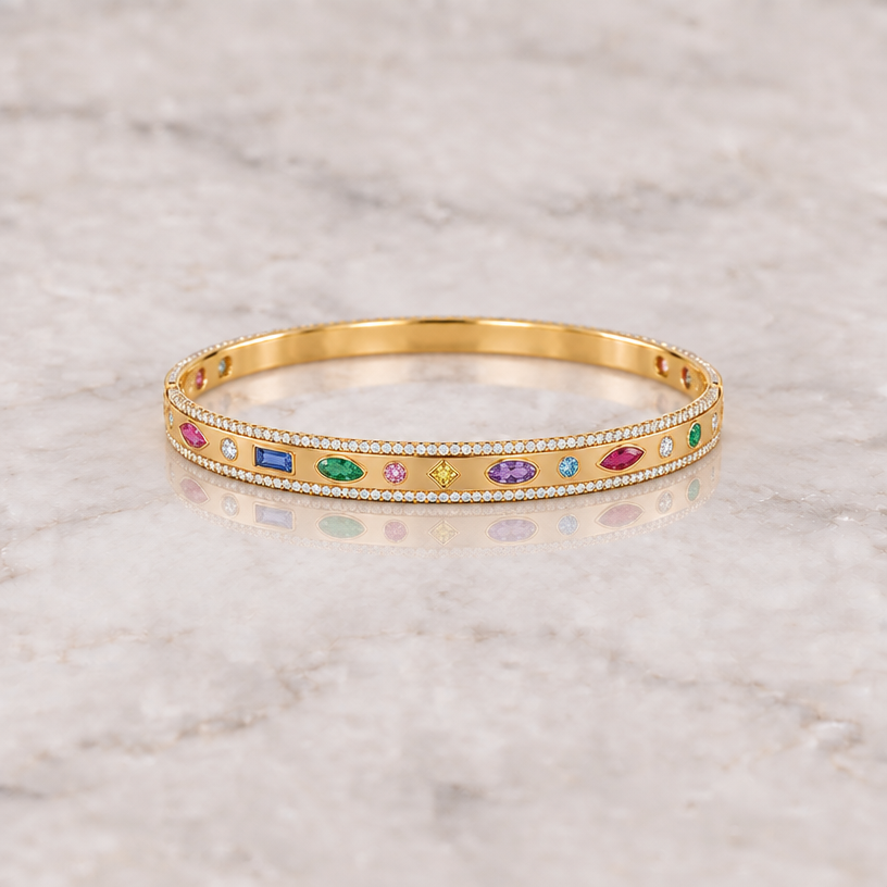 make the diamonds of the gold band colorful and reduce the overall size of the bracelet
make the diamonds of the gold band colorful and reduce the overall size of the bracelet