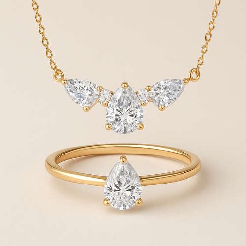 ביקשתי רק 7 קראט באמצע ובשני הצדדים למעלה יותר 2 קראט בכל צד שוכב לצד יהלומי טיפה בשרשרת מולחמים יותר למעלה  בלי באזל ושהיהלומיפ בצדדים שוכבים לצד מצוין יותר למעלה בשרשרת  וברוז יהלומי טיפה בידיוק ככה רק שהיהלומים יבינו יותר גבוהים בשרשרת מולחמים בין לבין השרשרת ירדתי יהלומי טיפה       