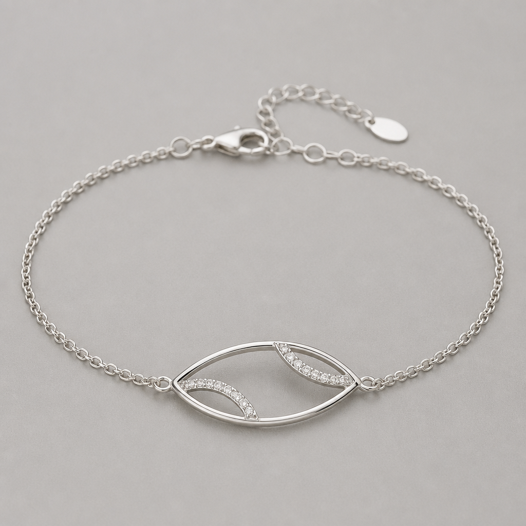A women's bracelet made of silver with diamond stones. bracelet avec design oval couché peut inclure marquise de metal fin avec chaine minimaliste, jaime les espaces vide
photorealistic jewelry design, A women's bracelet made of silver with diamond stones. bracelet avec design oval couché peut inclure marquise de metal fin avec chaine minimaliste, jaime les espaces vide, modern style, just the design no text