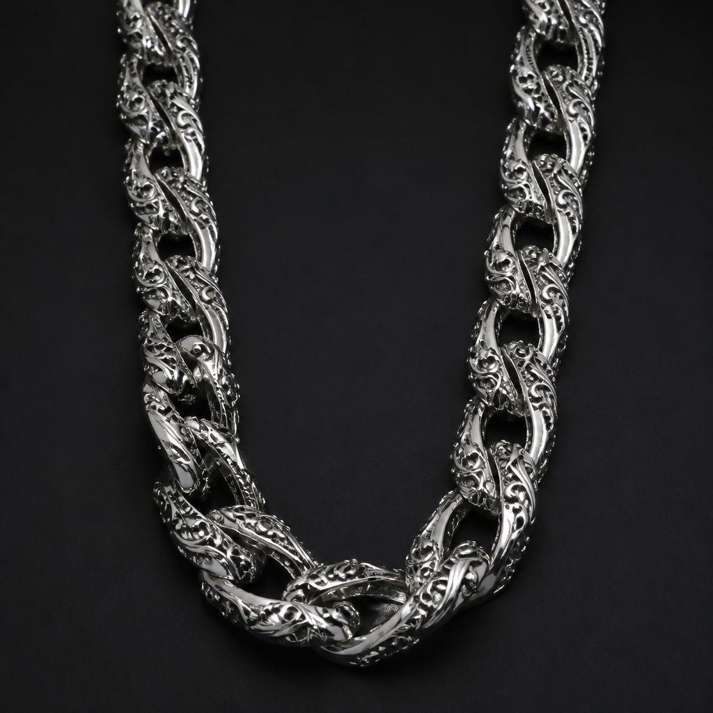 A women's necklace made of silver, highly ornate, intricate and elaborate, richly detailed. una cadena eslabón limado, de unos 500 gramos, 75 centímetros de largo
photorealistic jewelry design, A women's necklace made of silver, highly ornate, intricate and elaborate, richly detailed. una cadena eslabón limado, de unos 500 gramos, 75 centímetros de largo, modern style, just the design no text