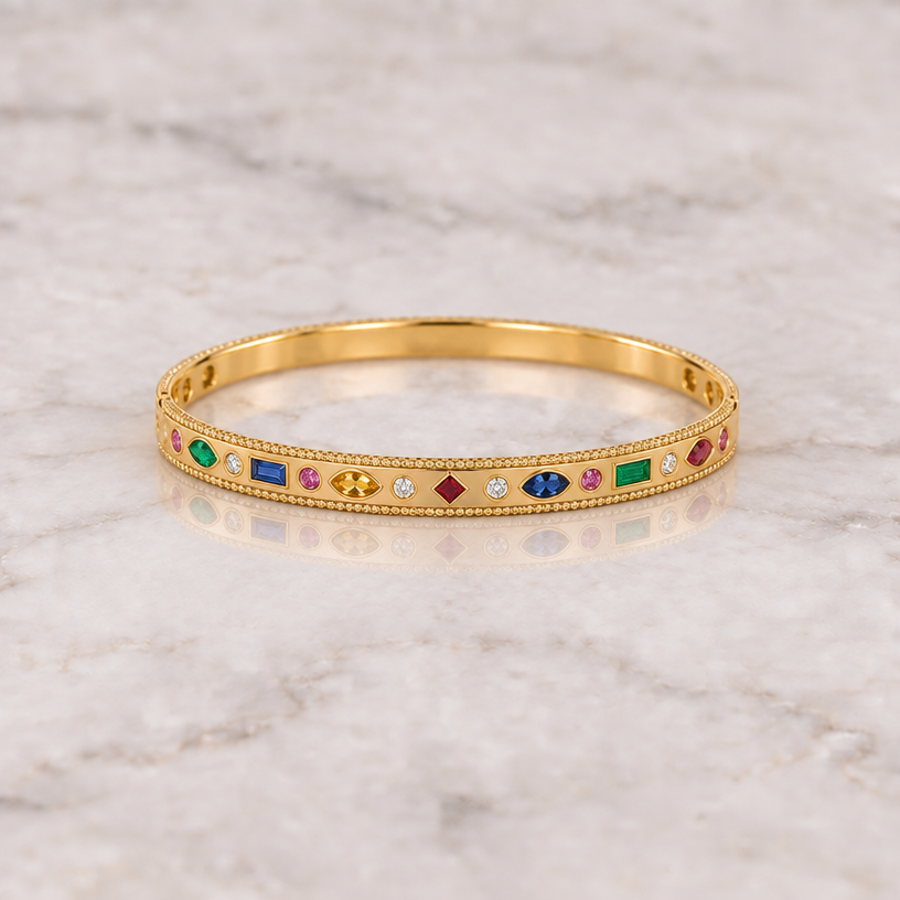 make the diamonds colorful and reduce the overall size of the bracelet
make the diamonds colorful and reduce the overall size of the bracelet