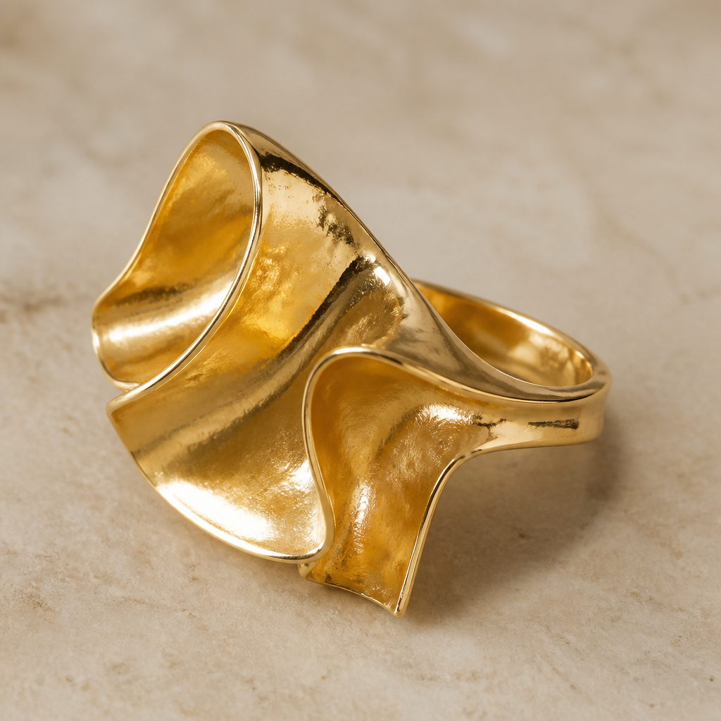 Oro
photorealistic jewelry design, Oro, sculptural style, just the design no text
