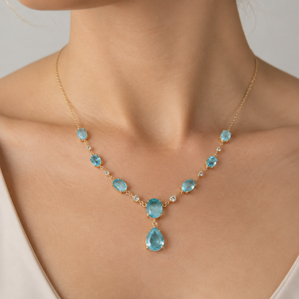 A women's necklace with aquamarine stones. piedra natural
natural
photorealistic jewelry design, A women's necklace with aquamarine stones. piedra natural
natural, modern style, just the design no text