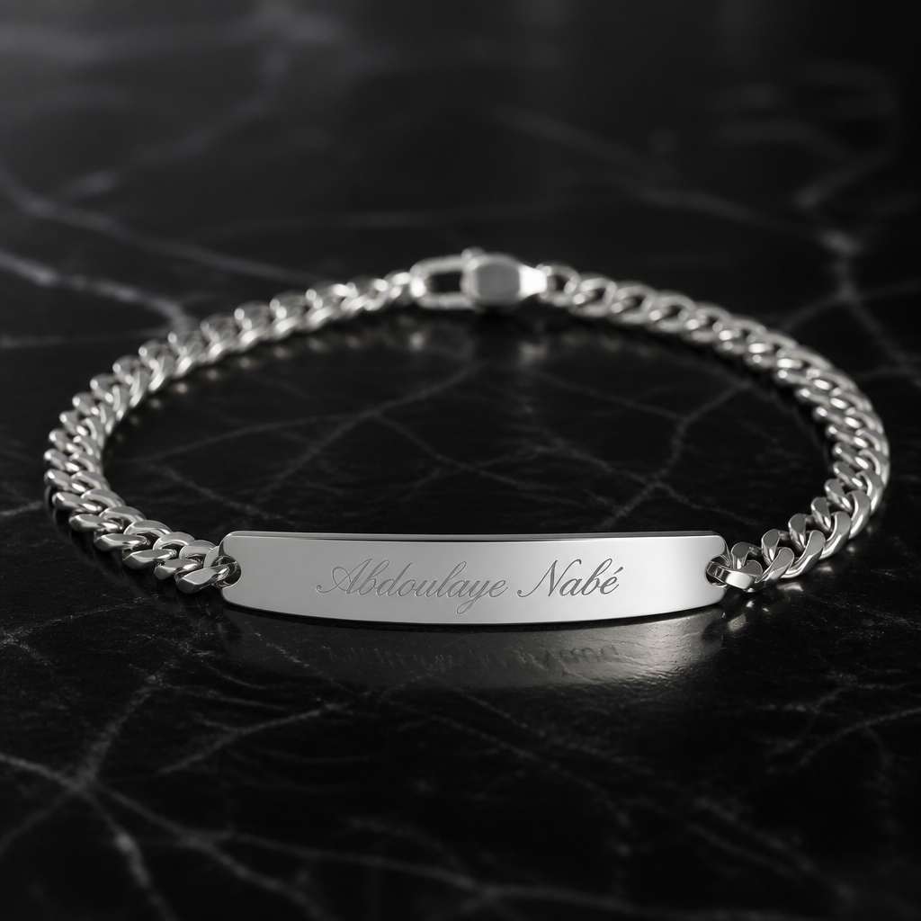 Un bracelet en argent avec le nom Abdoulaye Nabé c’est pour mon gars mais ne met pas le de symbole juste le nom Abdoulaye Nabé
photorealistic jewelry design, Un bracelet en argent avec le nom Abdoulaye Nabé c’est pour mon gars mais ne met pas le de symbole juste le nom Abdoulaye Nabé , just the design no text