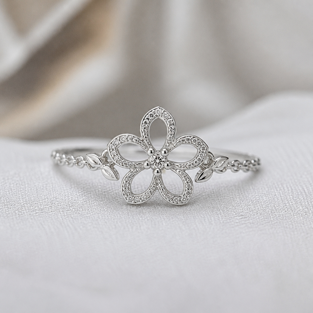 A women's ring made of silver. hibicus ligne fine, (diamand poutours des petales vide, toutes les petales) et delicat ,3 tres petit diamand dans le milieu au bout de la tige interieur de la fleur vide, plus detail, 5 petales chaine de chaque coté, tige qui ne depasse la fleur, minimaliste mince féminin, rajouter minicule feuille
photorealistic jewelry design, A women's ring made of silver. hibicus ligne fine, (diamand poutours des petales vide, toutes les petales) et delicat ,3 tres petit diamand dans le milieu au bout de la tige interieur de la fleur vide, plus detail, 5 petales chaine de chaque coté, tige qui ne depasse la fleur, minimaliste mince féminin, rajouter minicule feuille, modern style, just the design no text