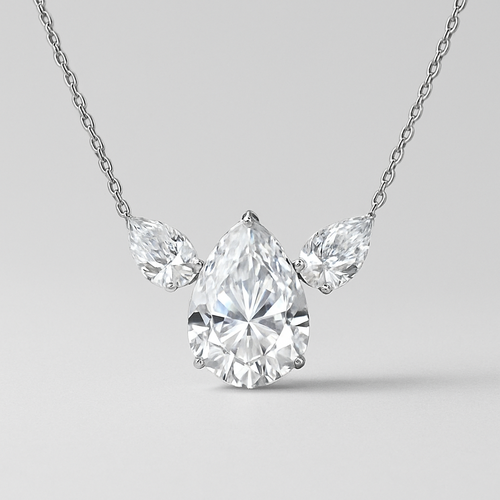 ביקשתי רק 7 קראט באמצע ובשני הצדדים למעלה יותר 2 קראט בכל צד שוכב לצד יהלומי טיפה בשרשרת מולחמים יותר למעלה  בלי באזל ושהיהלומיפ בצדדים שוכבים לצד מצוין יותר למעלה בשרשרת  וברוז יהלומי טיפה      