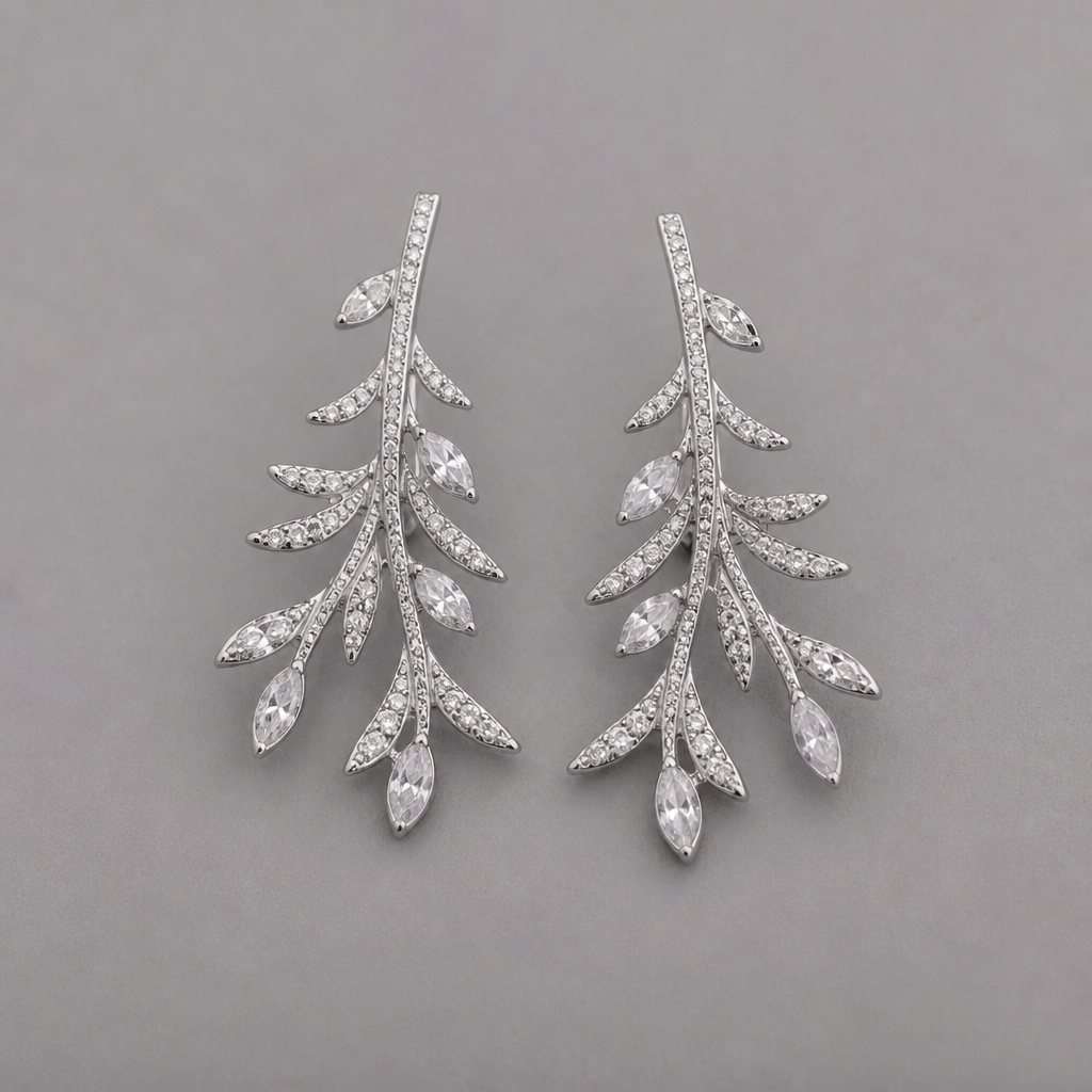 Faça um par de brincos prata cravejado em zircônias como um ramo de alecrim
photorealistic jewelry design, Faça um par de brincos prata cravejado em zircônias como um ramo de alecrim
, just the design no text