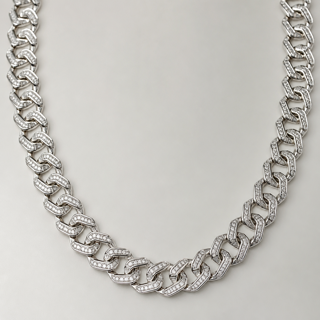 A geometric women's necklace made of white gold with diamond stones suitable for daily wear, detailed and decorative, moderately ornate. cadena cubana, con diamantes y oro blanco
photorealistic jewelry design, A geometric women's necklace made of white gold with diamond stones suitable for daily wear, detailed and decorative, moderately ornate. cadena cubana, con diamantes y oro blanco, geometric style, just the design no text