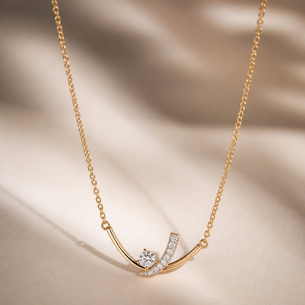 A modern women's ring. New create this photo is reletive necklace