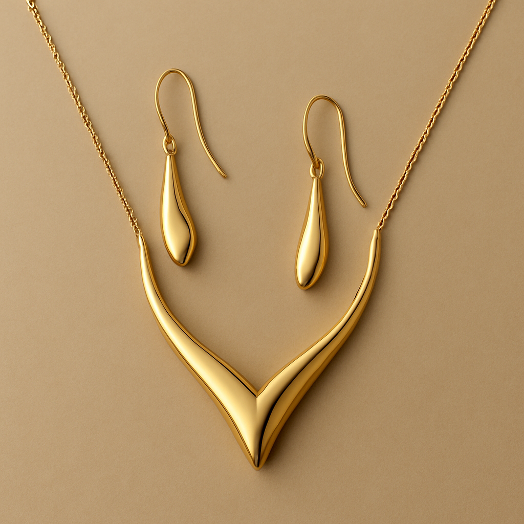 Sleek Necklace with earrings 