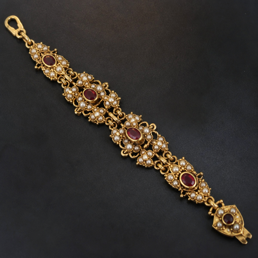 A vintage women's bracelet made of gold with pearl and garnet stones suitable for formal, highly ornate, intricate and elaborate, richly detailed. delicado y sencillo
photorealistic jewelry design, A vintage women's bracelet made of gold with pearl and garnet stones suitable for formal, highly ornate, intricate and elaborate, richly detailed. delicado y sencillo, vintage style, just the design no text
