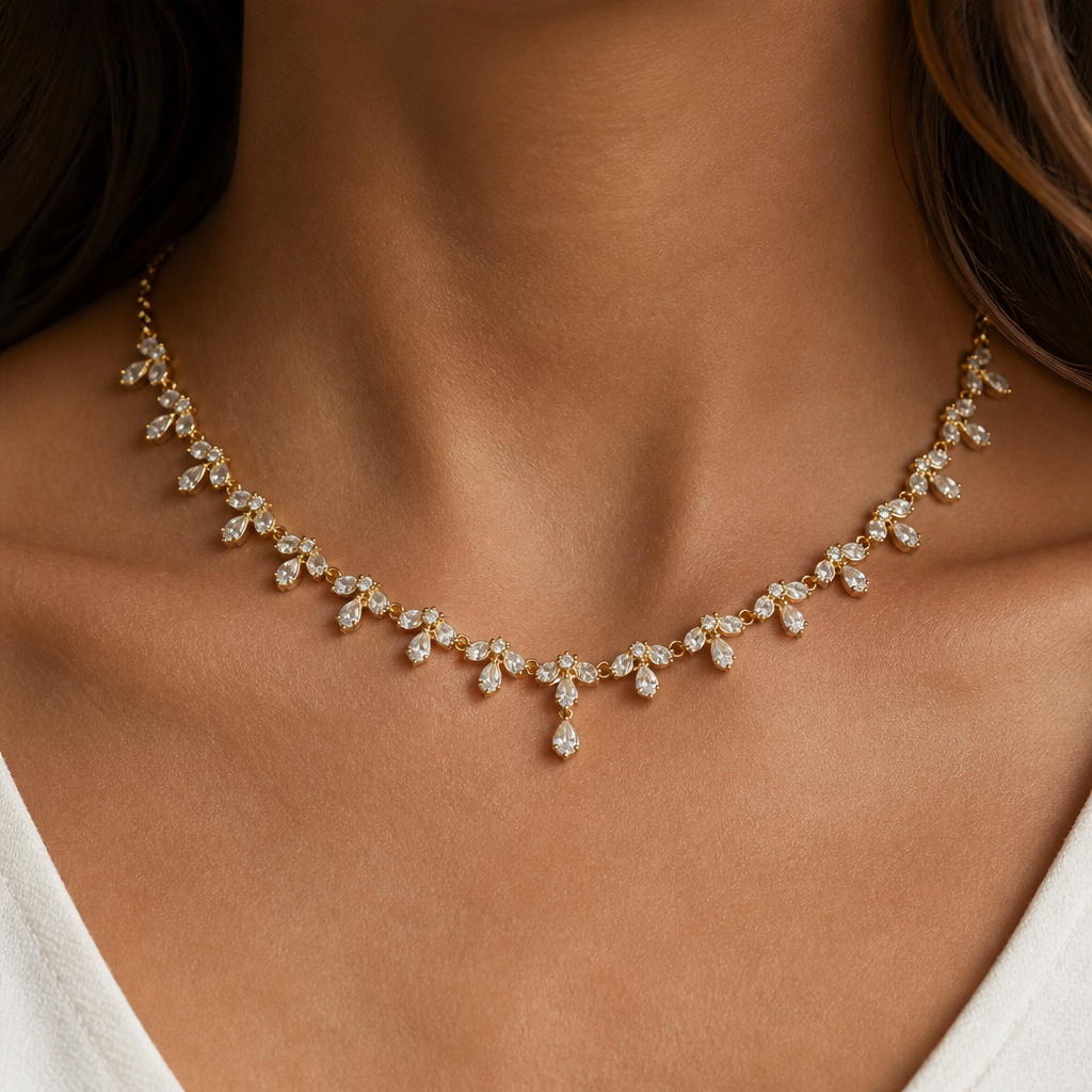 A bohemian women's necklace made of gold with diamond stones suitable for daily wear. collar diamantado
photorealistic jewelry design, A bohemian women's necklace made of gold with diamond stones suitable for daily wear. collar diamantado, bohemian style, just the design no text