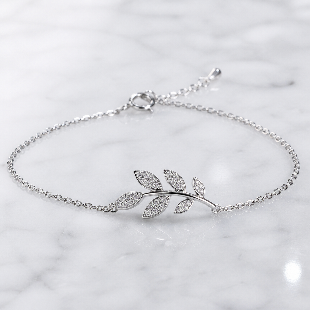 A women's bracelet made of silver with diamond stones. bracelet feuilles minimaliste et metal tres fin avec chaine
photorealistic jewelry design, A women's bracelet made of silver with diamond stones. bracelet feuilles minimaliste et metal tres fin avec chaine, modern style, just the design no text