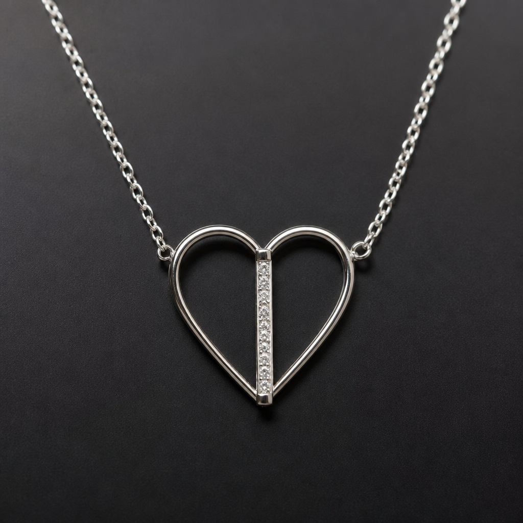 A women's necklace made of silver with diamond stones. metal fin et ligne droite de diamand au milieu du coeur,
photorealistic jewelry design, A women's necklace made of silver with diamond stones. metal fin et ligne droite de diamand au milieu du coeur,, modern style, just the design no text