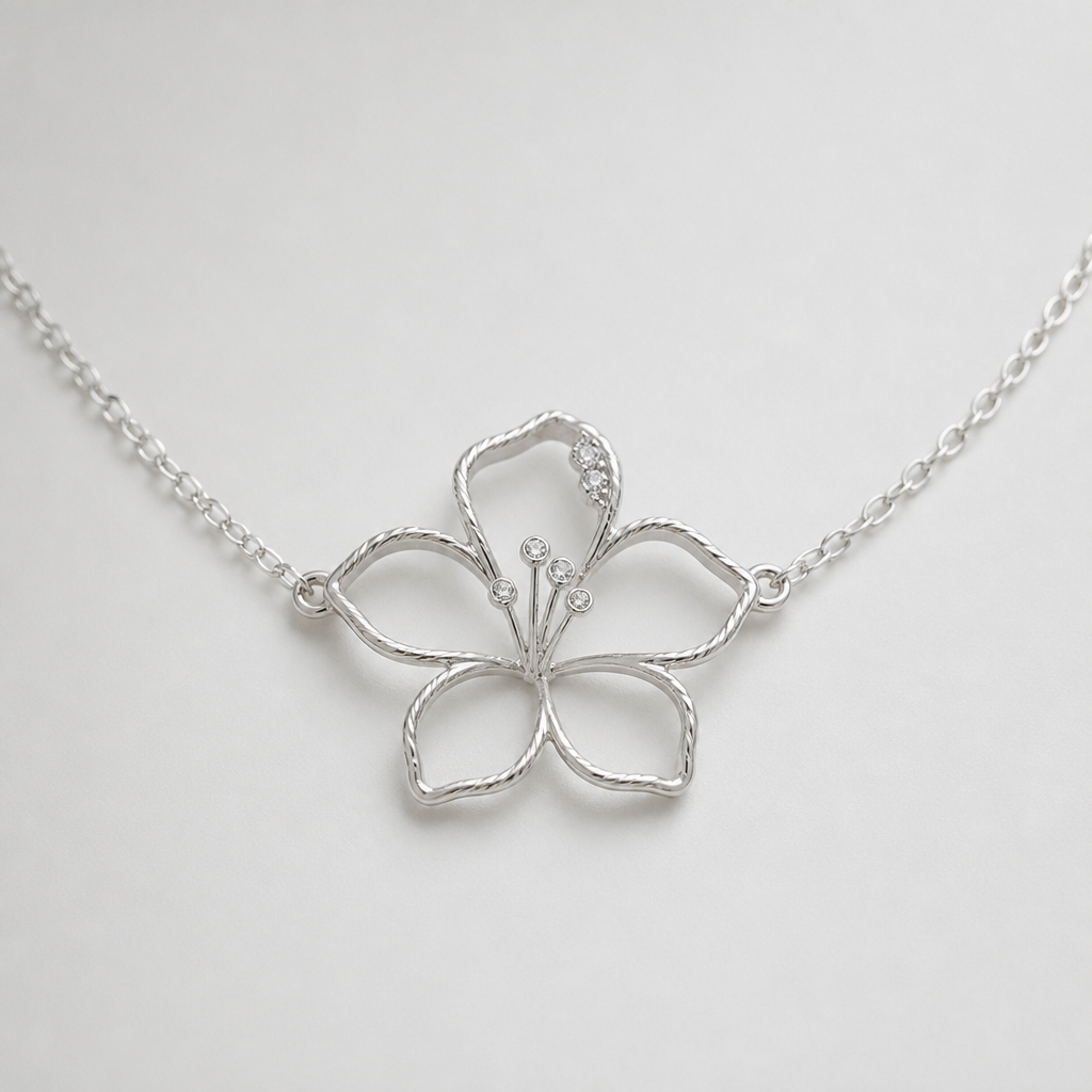 A women's necklace made of silver. hibicus vu de coté ligne fine torsadée (diamand d'un coté des petales) et delicat ,3 tres petit diamand dans le milieu au bout de la tige interieur de la fleur vide, plus detail, 5 petales chaine de chaque coté, tige qui ne depasse la fleur, eleguente
photorealistic jewelry design, A women's necklace made of silver. hibicus vu de coté ligne fine torsadée (diamand d'un coté des petales) et delicat ,3 tres petit diamand dans le milieu au bout de la tige interieur de la fleur vide, plus detail, 5 petales chaine de chaque coté, tige qui ne depasse la fleur, eleguente, modern style, just the design no text