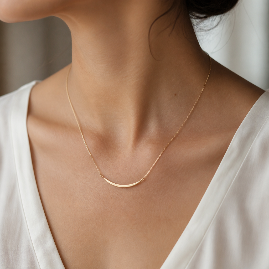 minimalist necklace for classy women to wear everyday can I have something without diamonds or gem
photorealistic jewelry design, minimalist necklace for classy women to wear everyday can I have something without diamonds or gem
, minimalist style, just the design no text